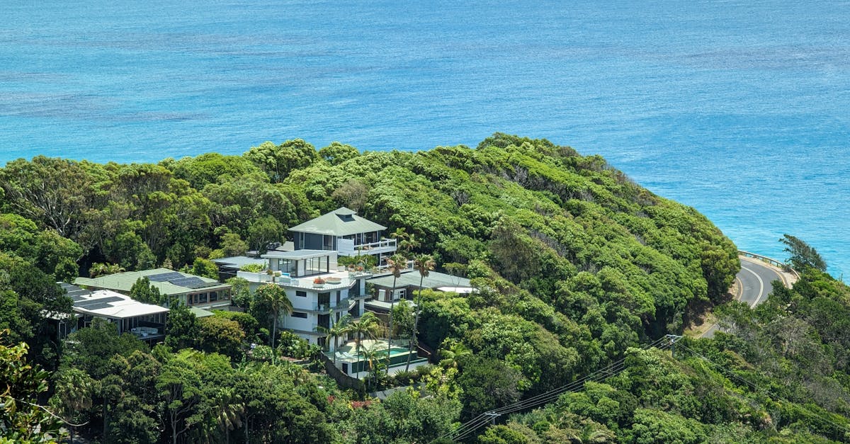 Sunset Views: The Top Romantic Beachfront Restaurants